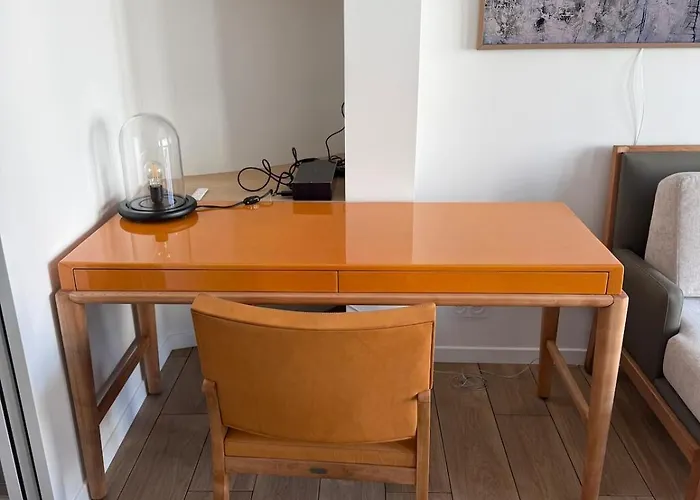 Newly Renovated In * Neuilly-sur-Seine